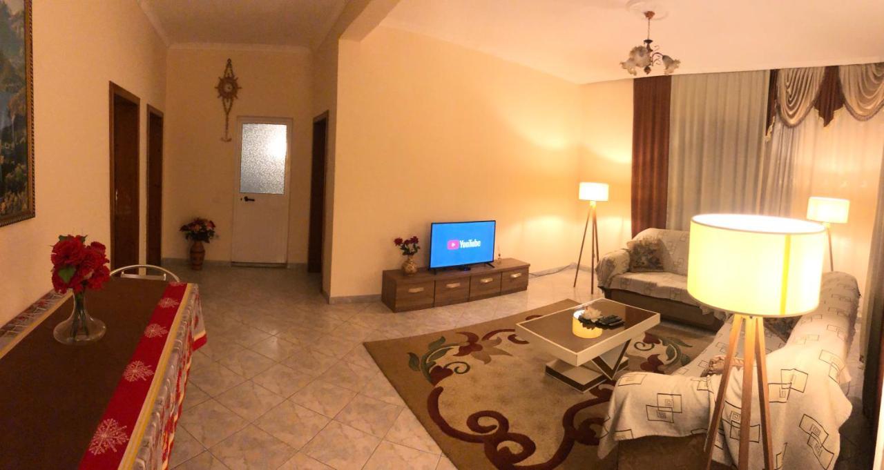 Vogli'S House Apartments & Rooms Durrës Kültér fotó