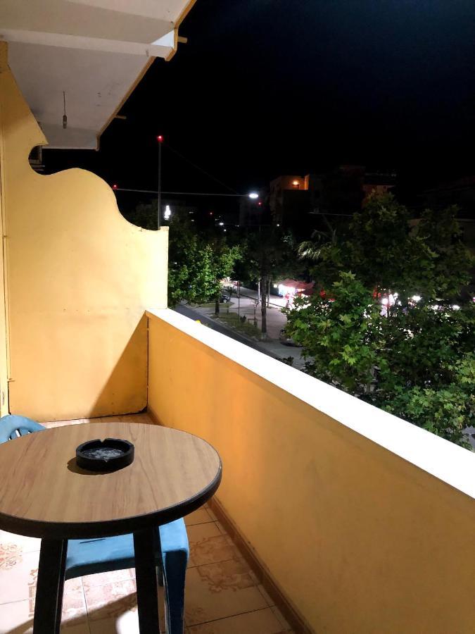 Vogli'S House Apartments & Rooms Durrës Kültér fotó
