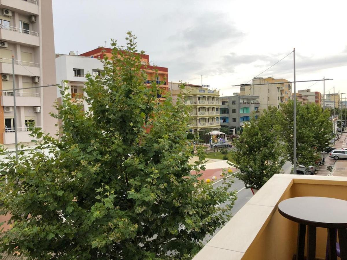 Vogli'S House Apartments & Rooms Durrës Kültér fotó